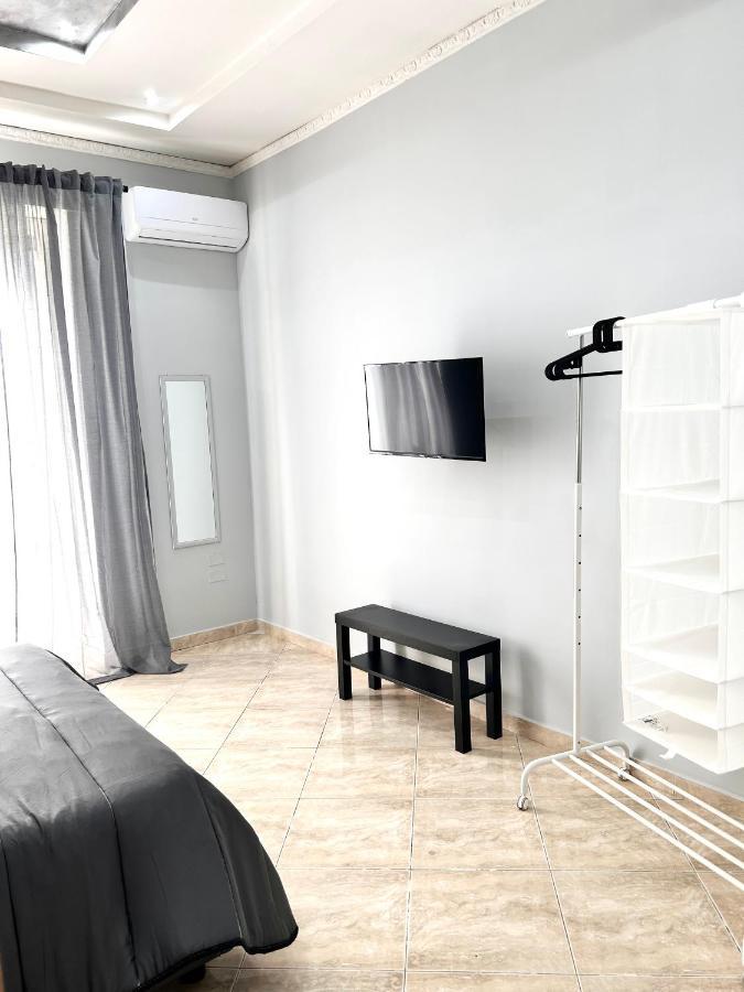 Apartamento Casa Vacanze The Fortress Nápoles Exterior foto